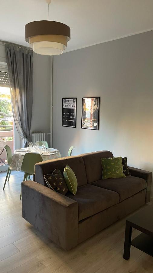 Stilish Apartment Few Steps From The Underground Milan Luaran gambar